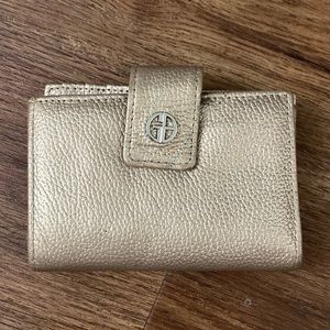 Giani Bernini Gold Wallet